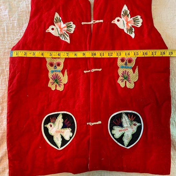 Women's Vest - Picture 16 of 16